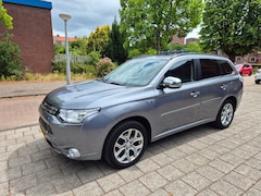 Mitsubishi Outlander - 2.0 PHEV Instyle+