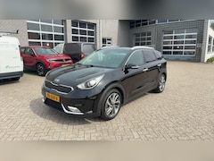 Kia Niro - 1.6 GDi Hybrid Design Edition | 18'' | Allseason banden | Schuif-kanteldak | Navigatie |