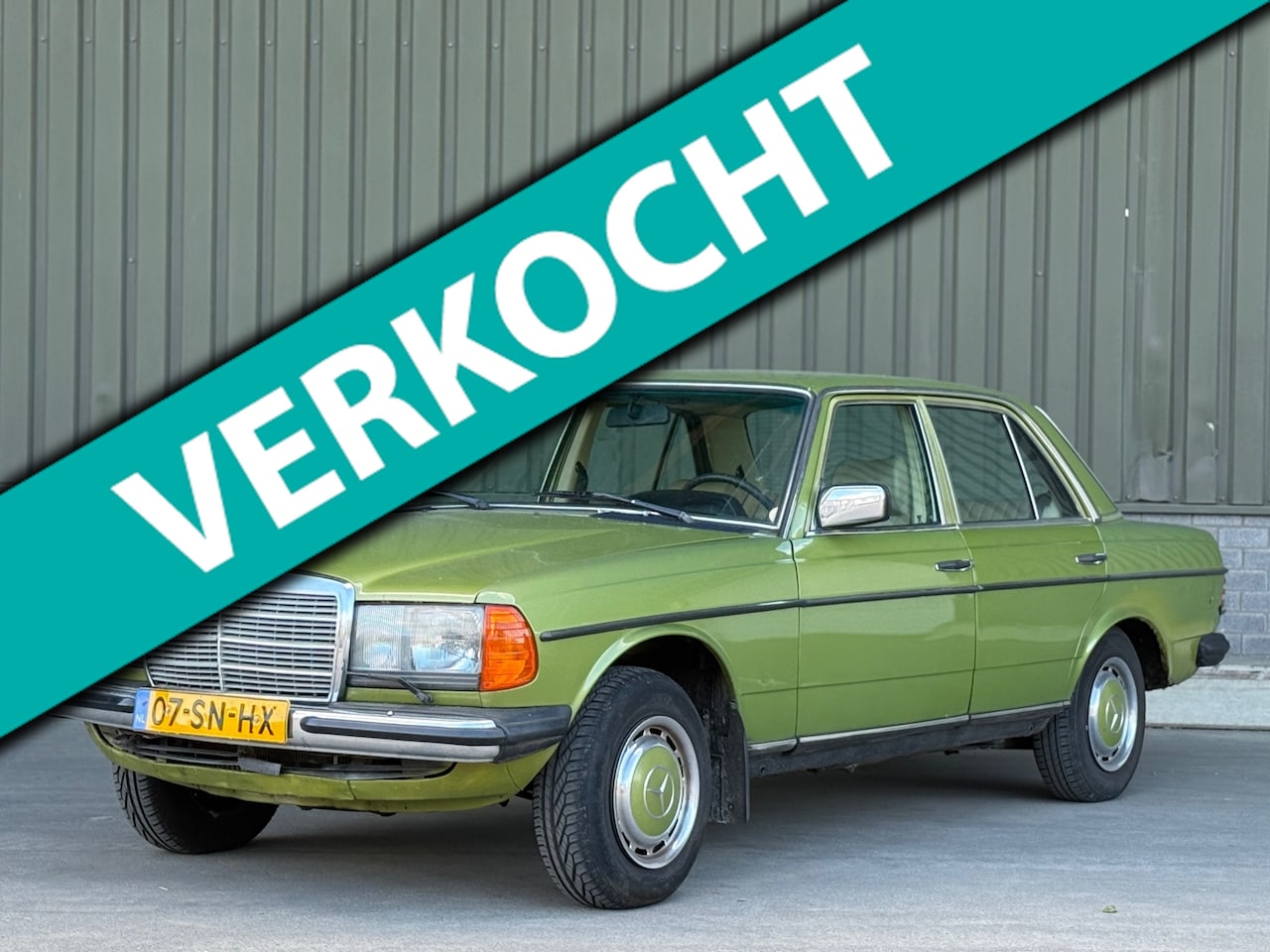 Mercedes-Benz 200-280 (W123) - 300 D 5 cyl. / Airco / 2 jaar apk - AutoWereld.nl