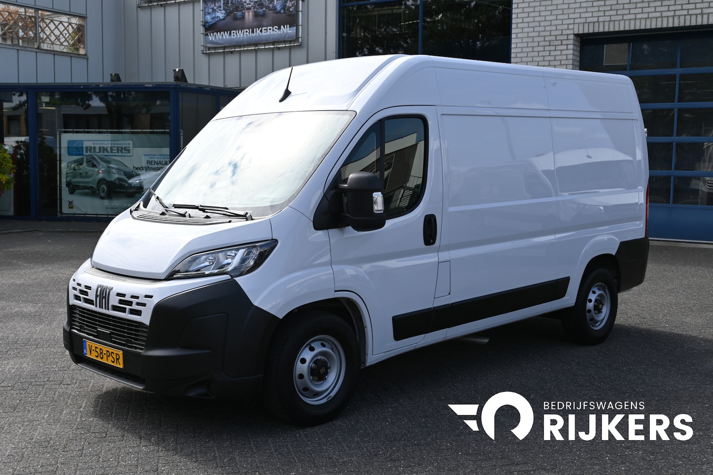 Fiat Ducato - L2H2 2.2 MultiJet 140 pk 3.5t Airco, Camera, 270 Graden achterdeuren - AutoWereld.nl