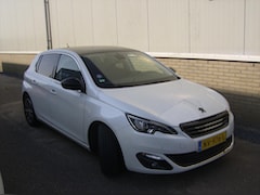Peugeot 308 - 1.2 130pk ;S Allure Pano Distributie vervangen