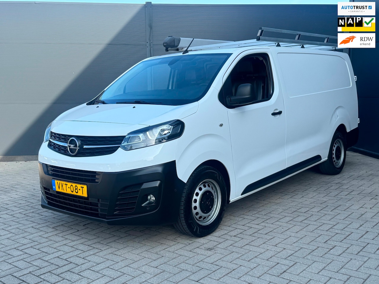Opel Vivaro - 1.5 CDTI L3H1 Edition / Imperiaal / Pdc - AutoWereld.nl