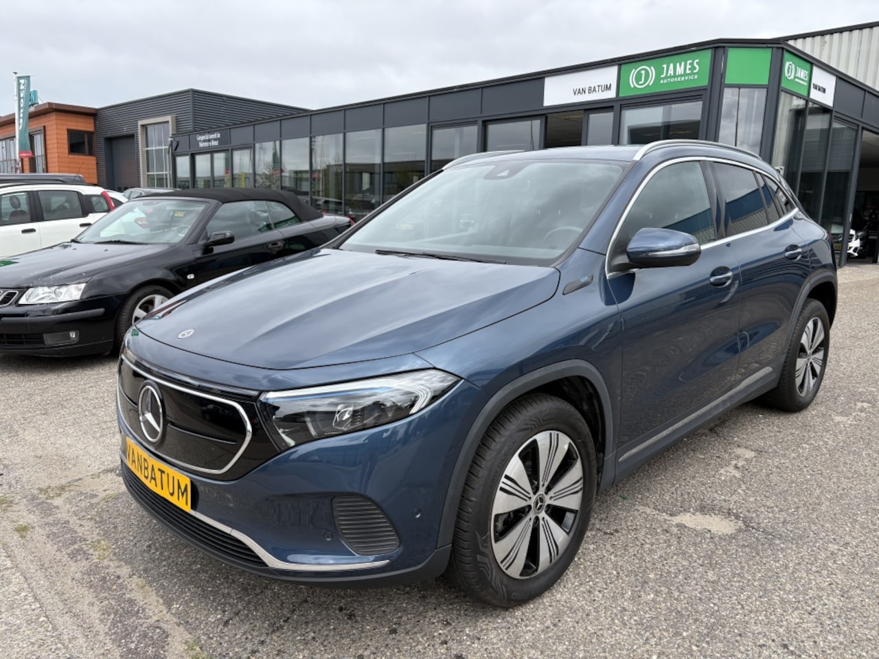 Mercedes-Benz EQA - 250 Business Solution Luxery - AutoWereld.nl