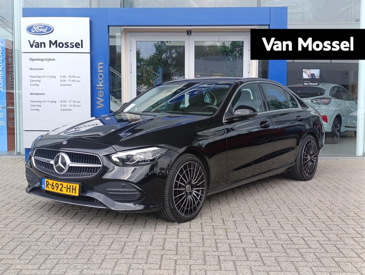 Mercedes-Benz C-klasse - 180 Business Line | Dodehoeksensoren | Camera | Stoelverwarming | Cruise Control | Climate - AutoWereld.nl