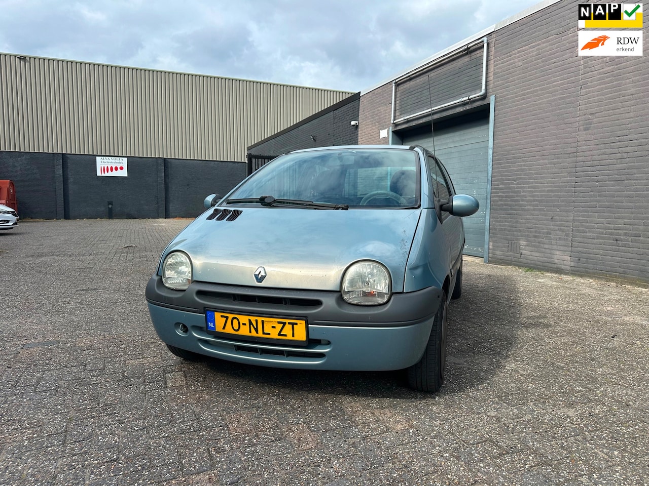 Renault Twingo - 1.2 Privilège Airco Elek. Pakket APK NAP. - AutoWereld.nl