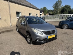 Peugeot 2008 - 1.2 PureT. Blue Lion REST BPM €600,