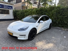 Tesla Model 3 - Long Range AWD 75 kWh Panoramak dak/ stoelverwarrming