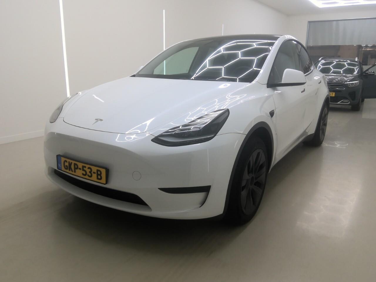 Tesla Model Y - Standard RWD Plus 96% SoH [ HW4+AUTOPILOT+19 INCH+PREMIUM AUDIO ] - AutoWereld.nl