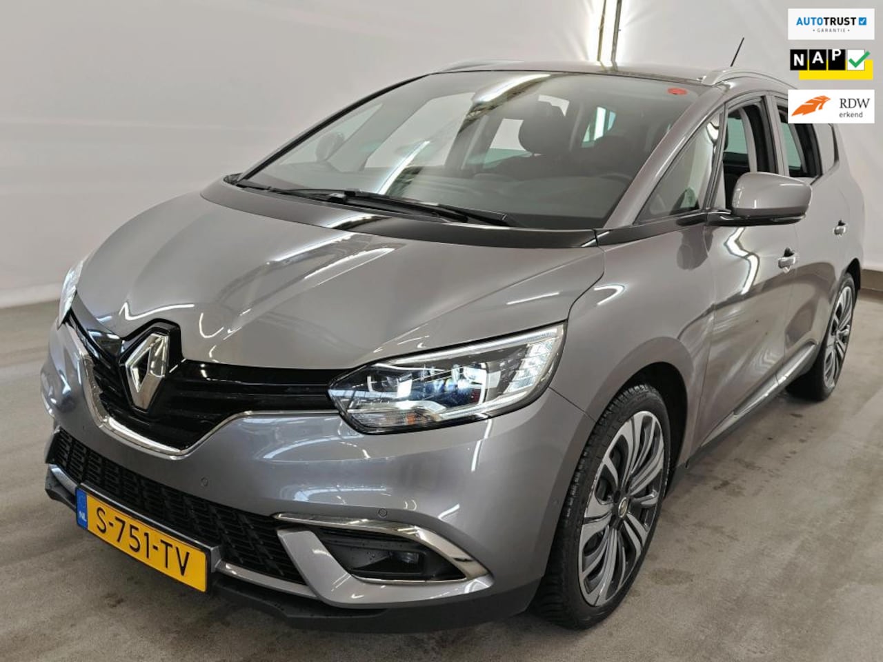 Renault Grand Scénic - Renault Grand Scénic TCe 140 EDC equilibre 7 STOELEN - AutoWereld.nl