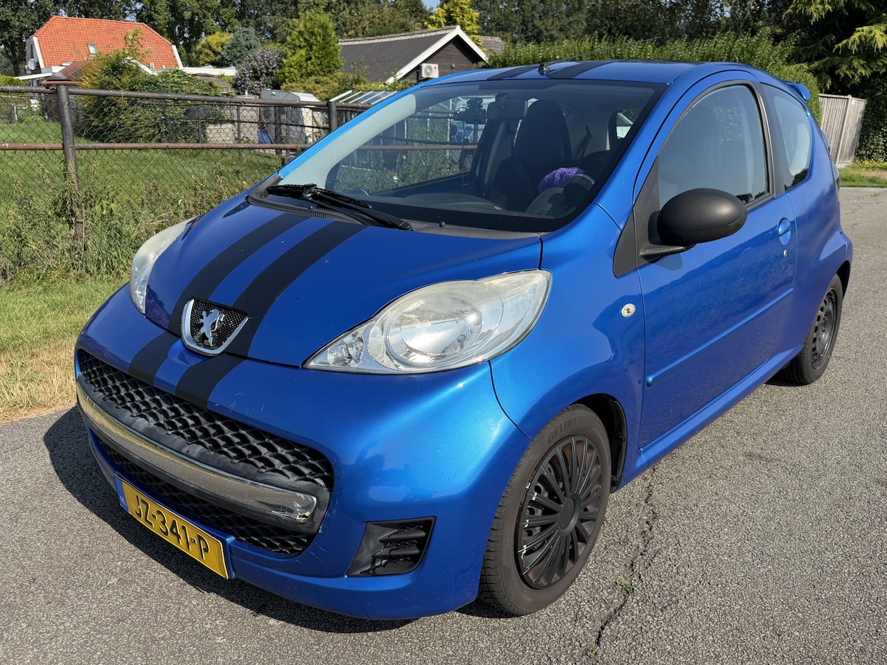 Peugeot 107 - 1.0-12V Sublime Airco / Half Leer! - AutoWereld.nl