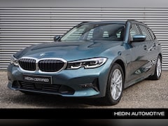 BMW 3-serie Touring - 330e Business Edition Plus / Nederlandse Auto / Apple Car Play / Sportstoelen / Head-Up Di