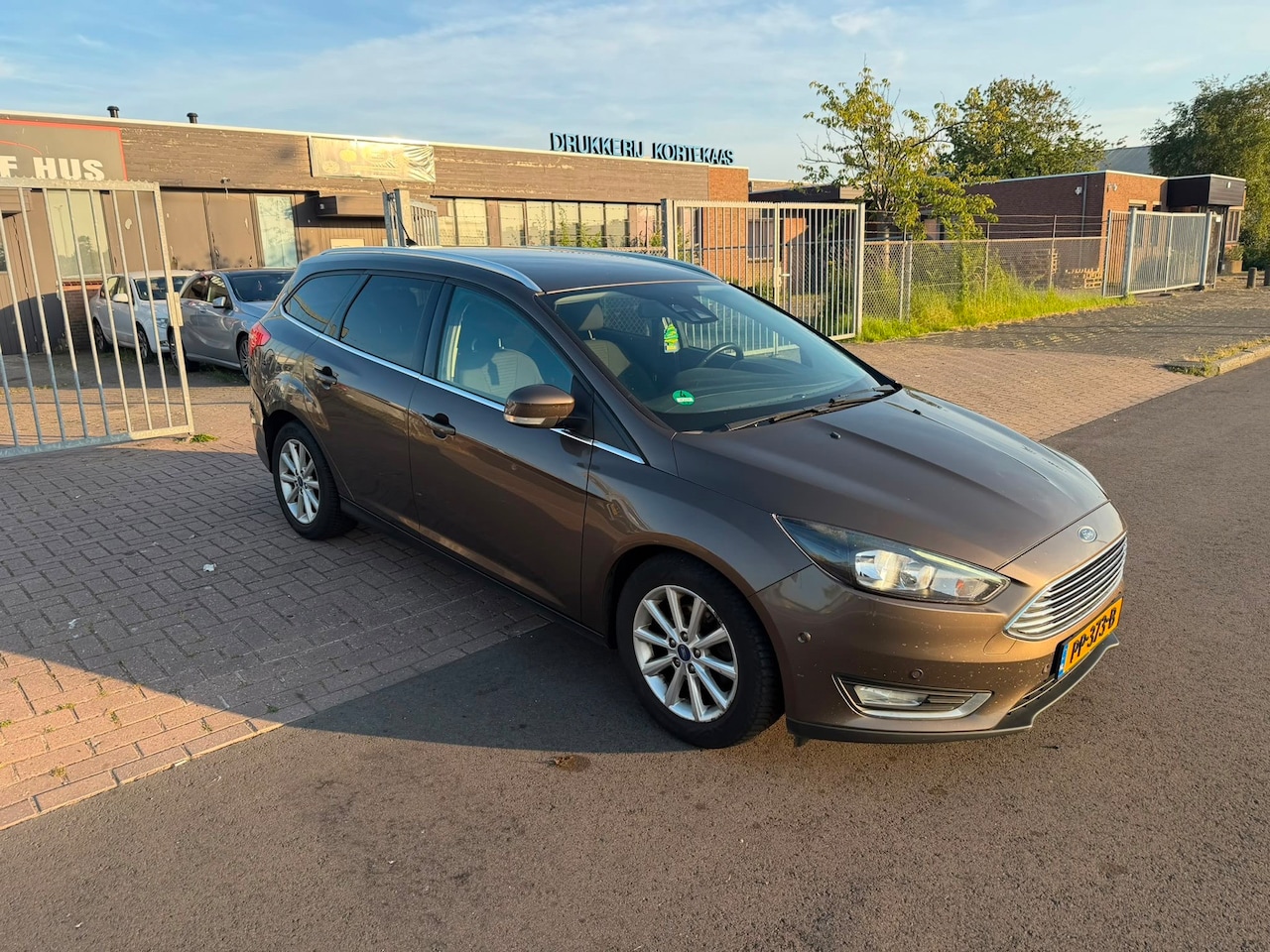 Ford Focus Wagon - 1.5 TDCI Titanium EURO 6 - AutoWereld.nl