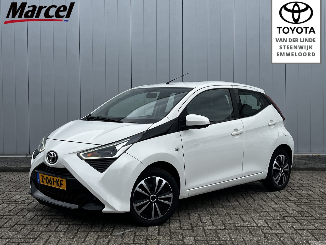 Toyota Aygo - 1.0 VVT-i X-Play Apple Carplay Android Auto Airco - AutoWereld.nl