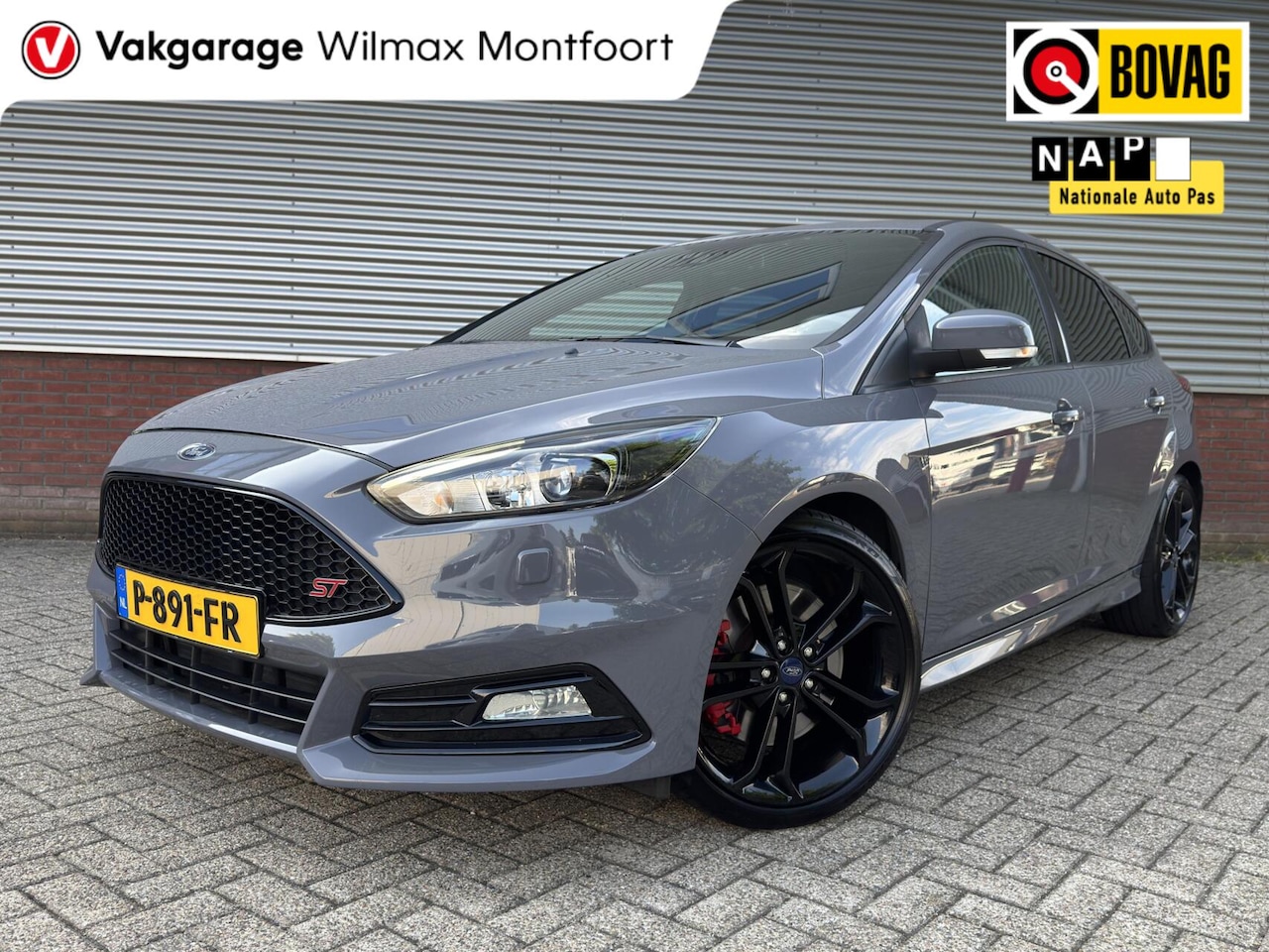 Ford Focus - 2.0 ST|Keyless|Camera|Sony|Winterpack|Stealth Grey| - AutoWereld.nl
