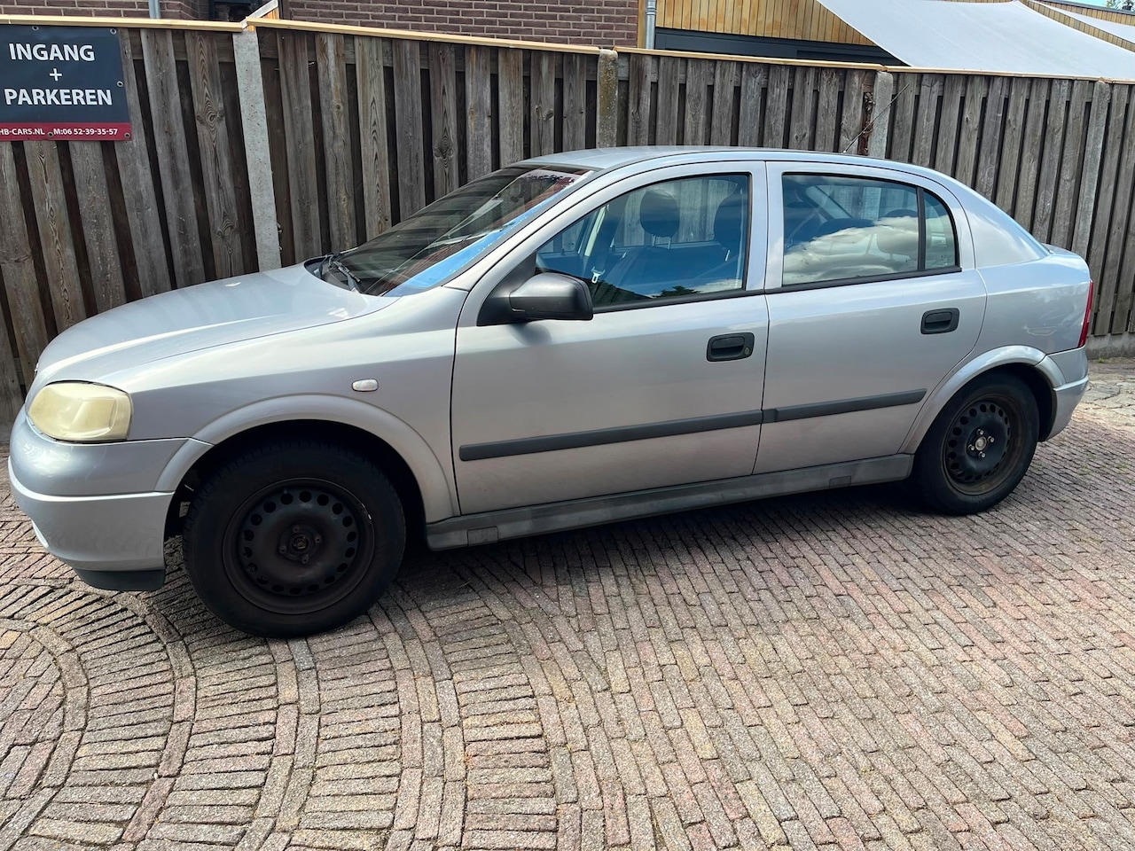 Opel Astra - 1.6 Edition 1.6 Edition - AutoWereld.nl