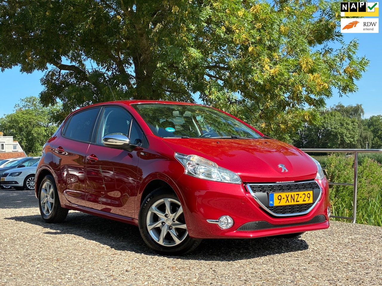 Peugeot 208 - 1.2 VTi Style | 5-Deurs met Airco nu € 4.975,-!!! - AutoWereld.nl