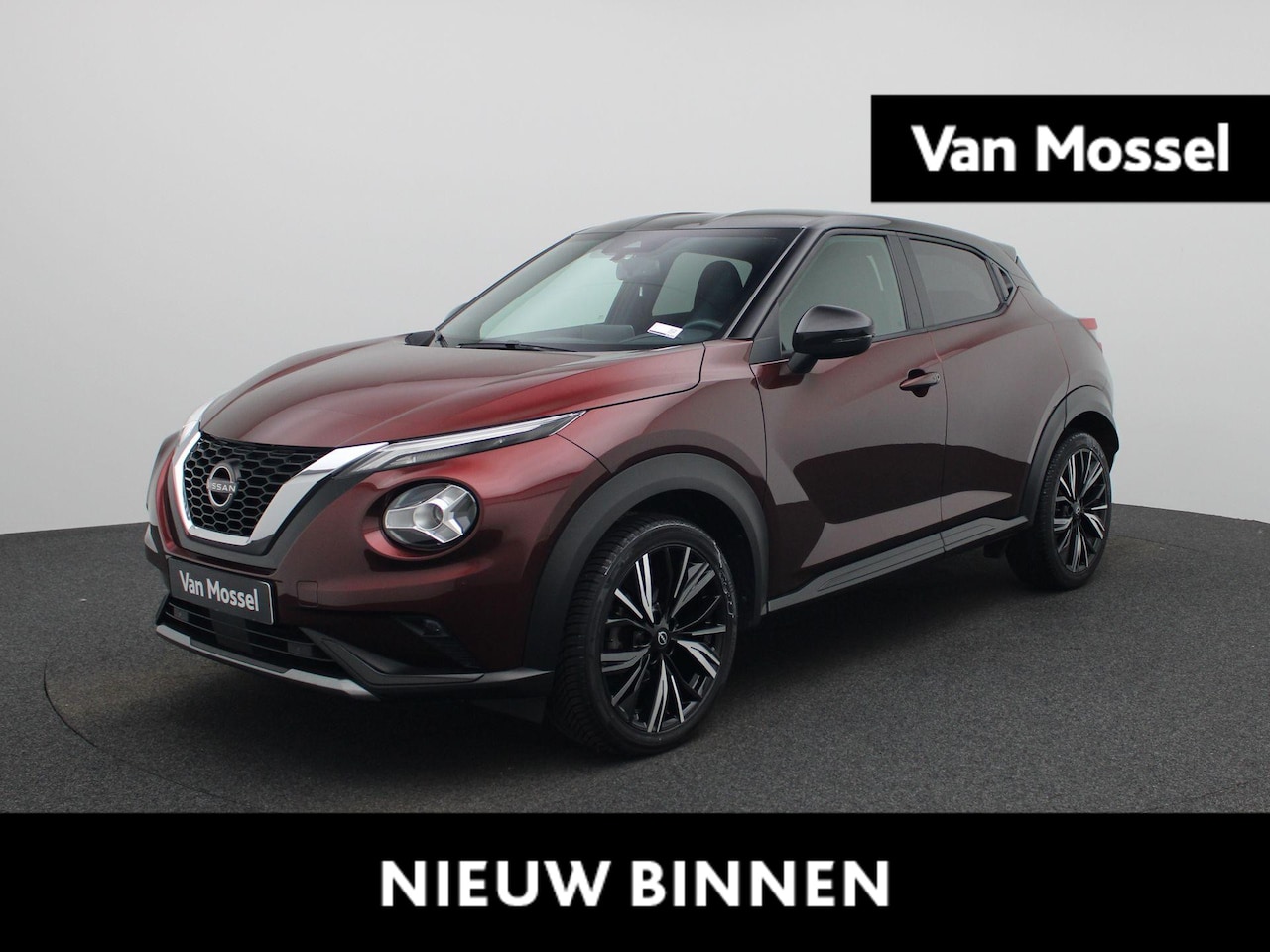 Nissan Juke - 1.0 DIGT N-Design | Navigatie | Camera achter | Parkeersensoren - AutoWereld.nl