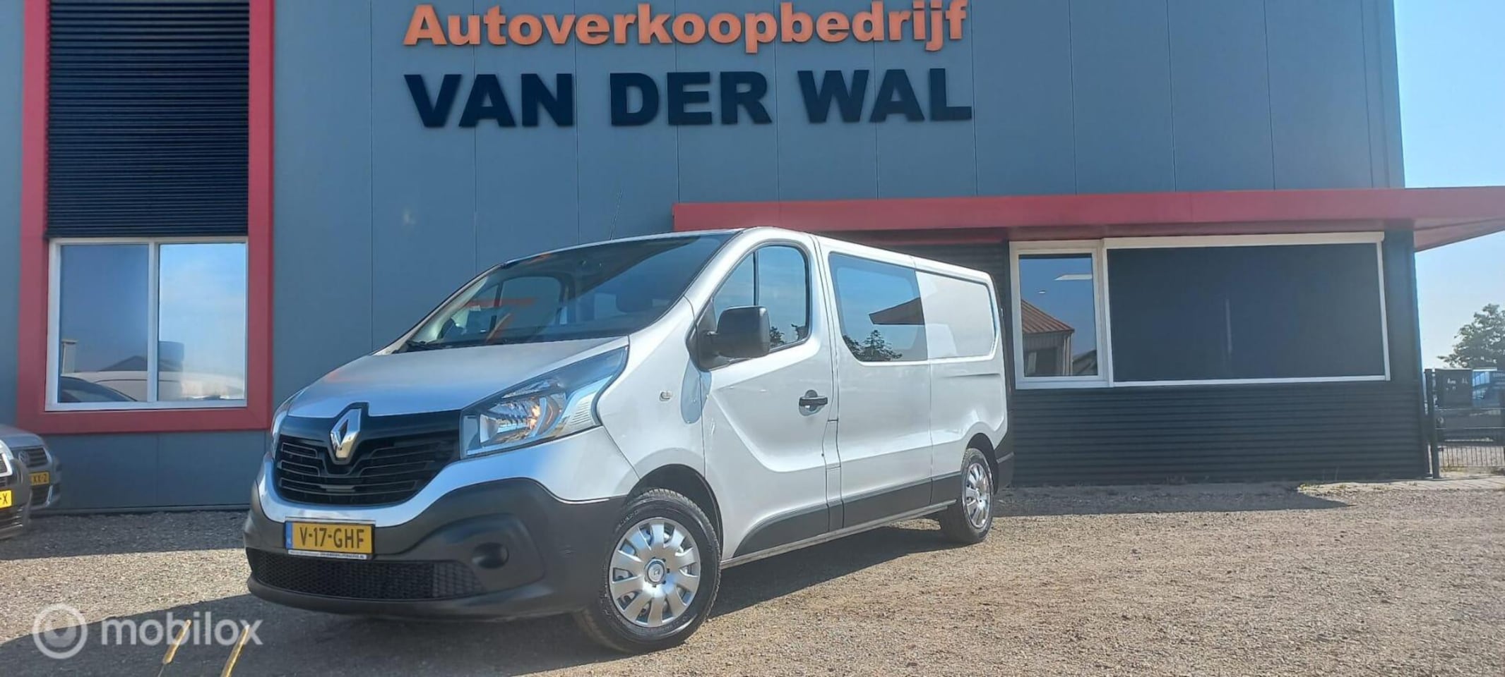 Renault Trafic - bestel 1.6 dCi T29 L2H1 DC Comfort - AutoWereld.nl