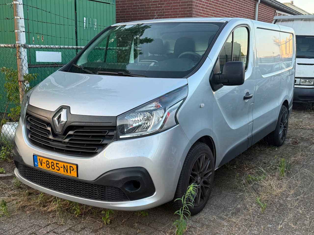 Renault Trafic - 1.6 dCi T27 L1H1 Comfort 1.6 dCi T27 L1H1 Comfort - AutoWereld.nl