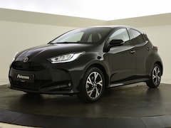Toyota Yaris - 1.5 Hybrid 115 Style | PDC V+A | BSM | Stuur en Stoelverwarming