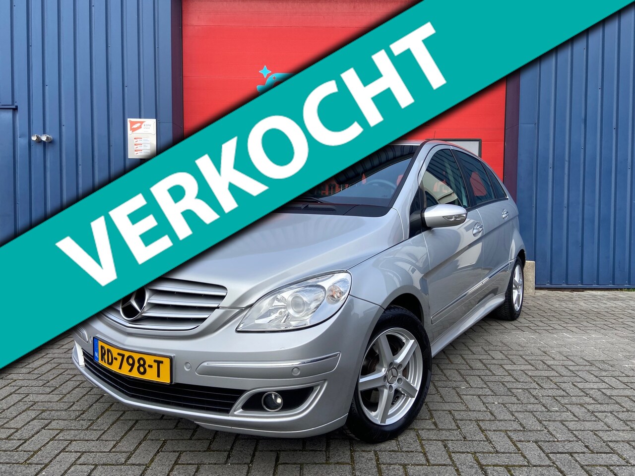 Mercedes-Benz B-klasse - 200 Automaat|Trekhaak|Stoelverwarming - AutoWereld.nl
