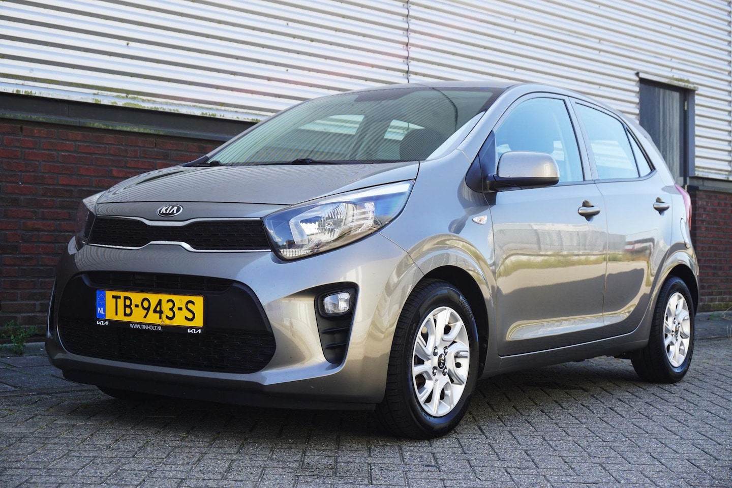 Kia Picanto - 1.0 CVVT ComfortPlusLine Navigator/Carplay/Camera/ Lichtmetalen wielen/Incl.BTW. - AutoWereld.nl