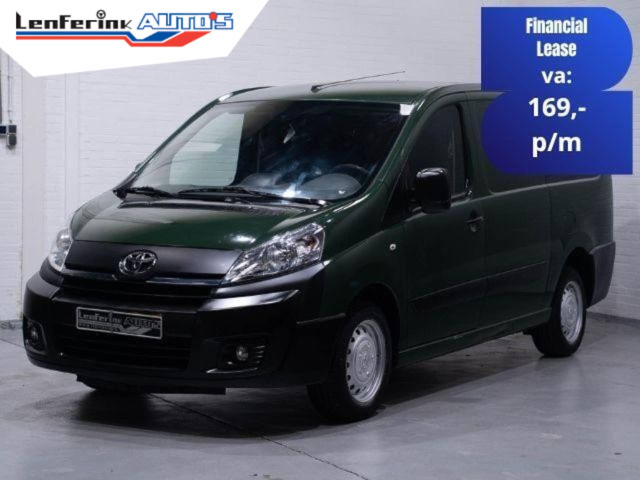 Toyota ProAce - 2.0D 128 pk L2H1 Aspiration Airco, Cruise Control Trekhaak, 3-Zits - AutoWereld.nl
