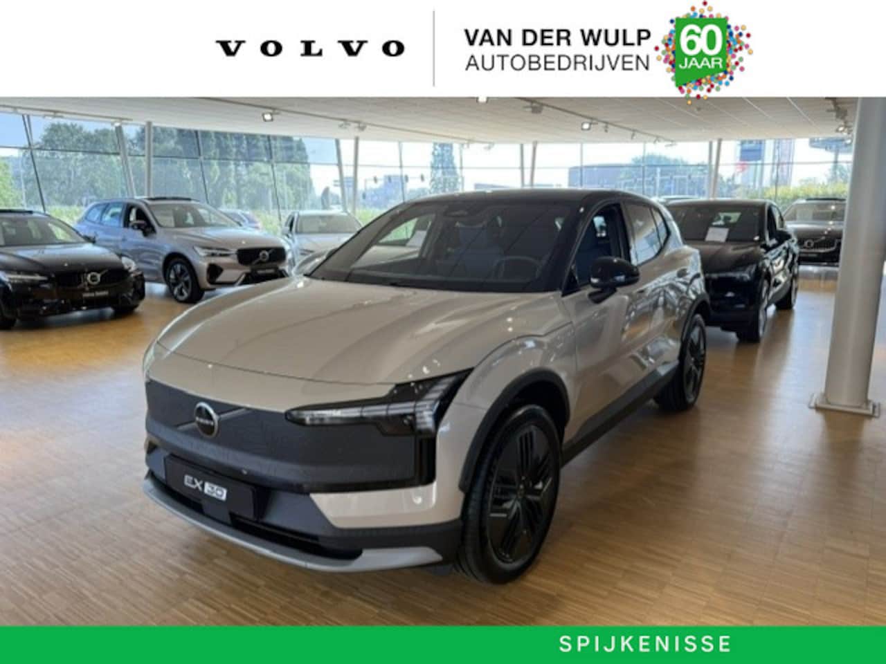 Volvo EX30 Cross Country - Cross Country P5 Long Range 69kWh/272PK Plus Europa Cross Country | BLIS | Cli - AutoWereld.nl