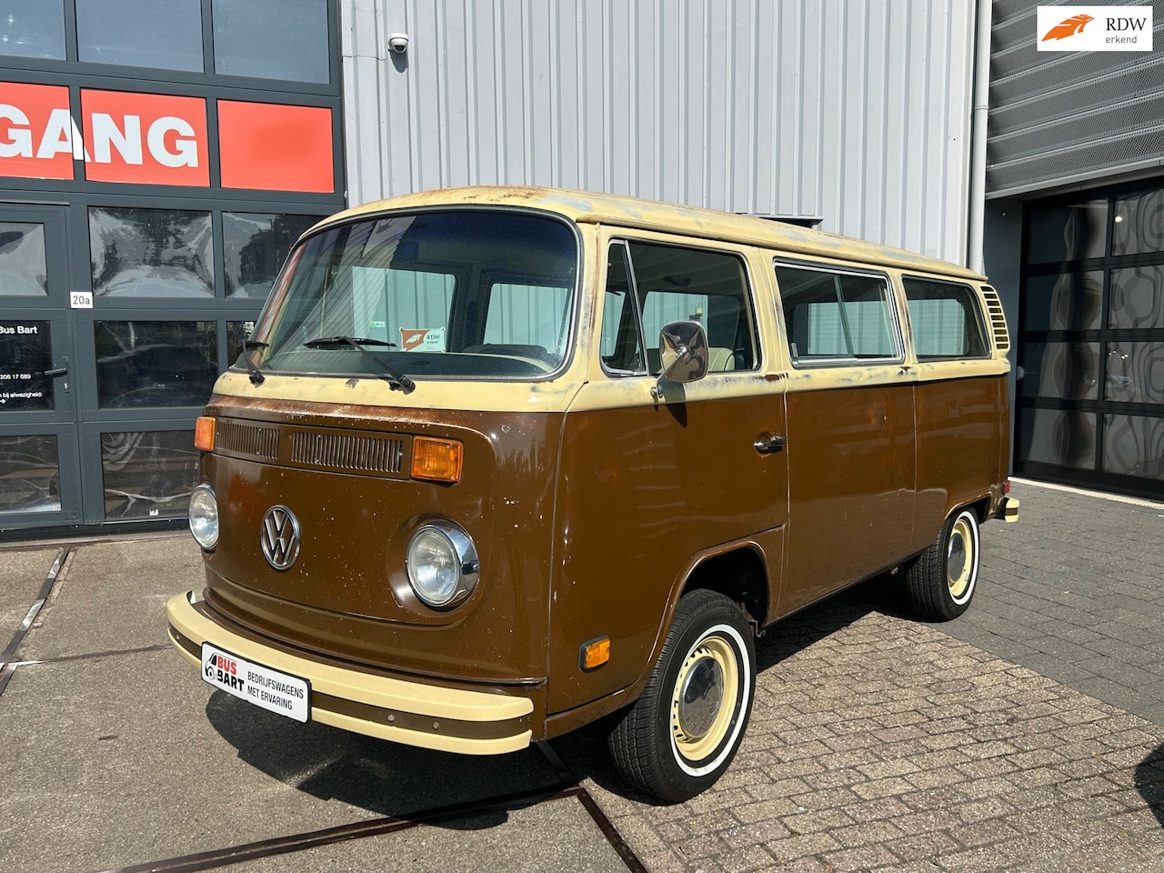 Volkswagen T2 - VOLKSWAGEN | BTW | Leder - AutoWereld.nl
