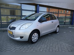 Toyota Yaris - 1.0 VVTi Nieuwe Apk 20-06-2027 Stuurbekrachtiging