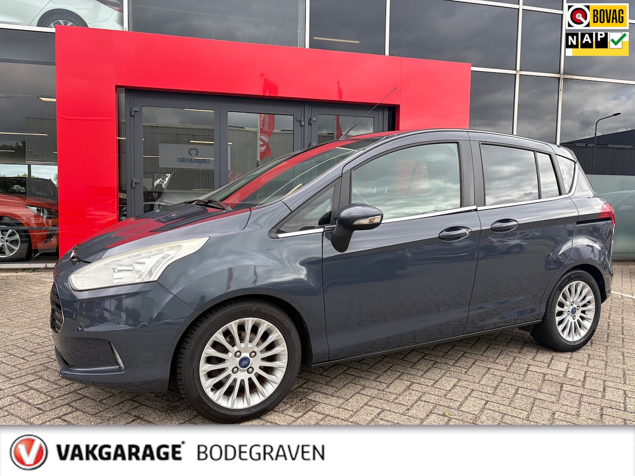 Ford B-Max - 1.0 EcoBoost Titanium / camera - AutoWereld.nl