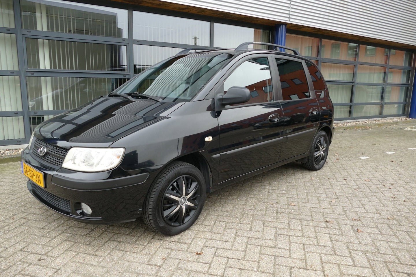 Hyundai Matrix - 1.6i Active Cool Airco Apk tot 24-03-2027 - AutoWereld.nl