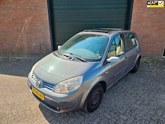 Renault Scénic - 1.6 ExpressionLuxe 2005 / Koppeling Probleem