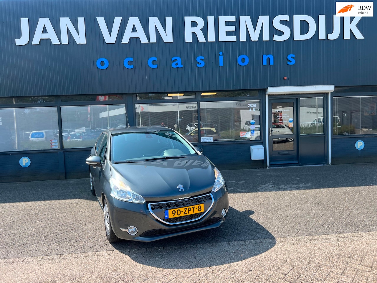 Peugeot 208 - 1.2 VTi Access bj 2013 94953 NAP 5 deurs - AutoWereld.nl