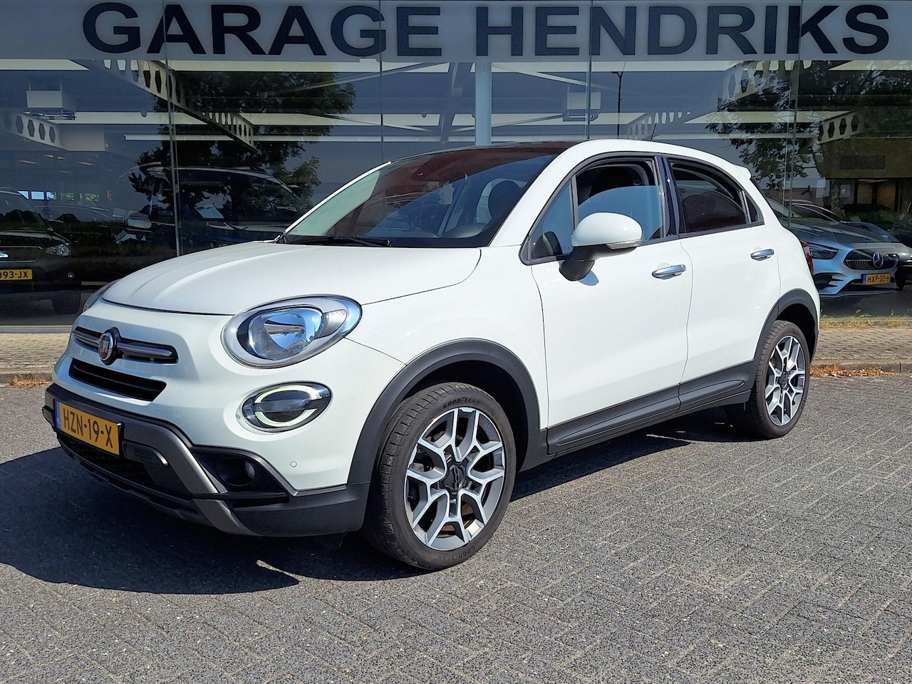 Fiat 500 X - 1.3 FireFly Turbo 150 Sport Automaat | Pano Dak Elektr | Navi | Climate | CC | Camera | - AutoWereld.nl