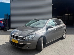 Peugeot 308 - 1.2 PureTech Blue Lease Executive | Nieuwe Distributie