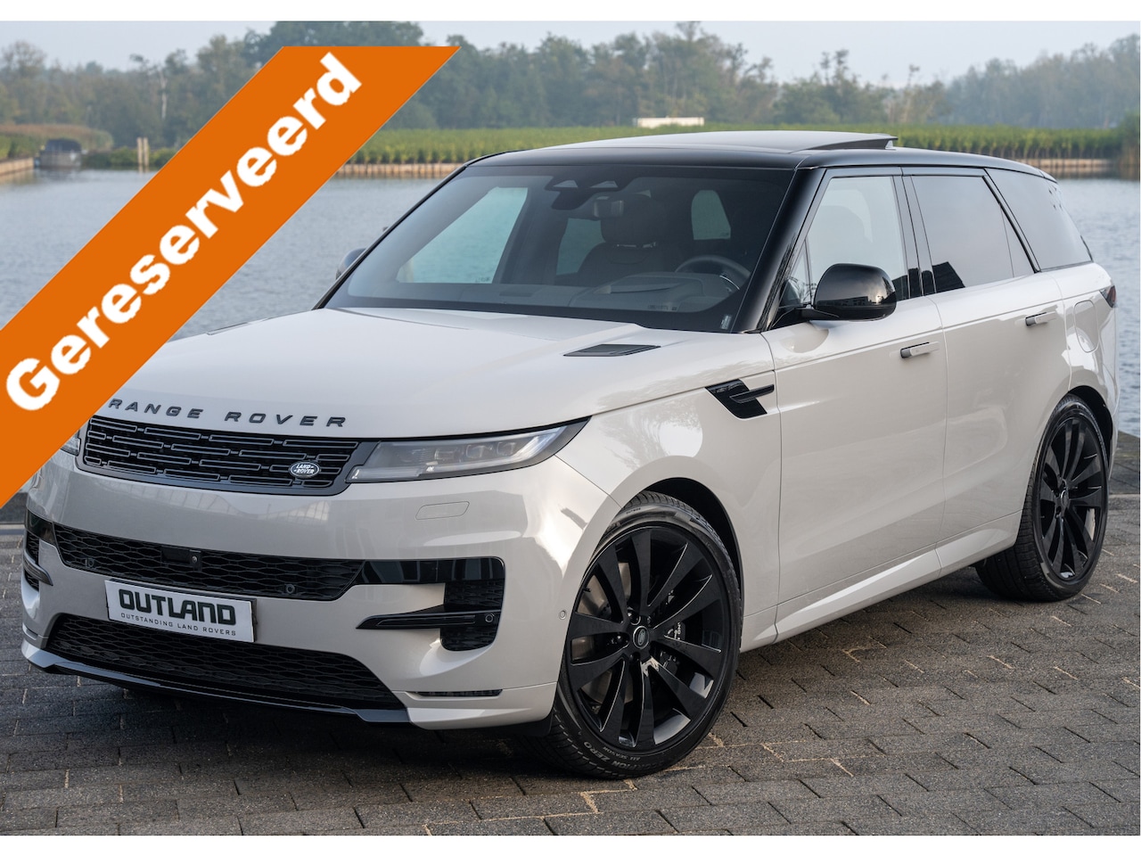 Land Rover Range Rover Sport - P460e Dynamic HSE | gereserveerd | Trekhaak | Black Pack | Koelkast | Meridian 3D Audio | - AutoWereld.nl