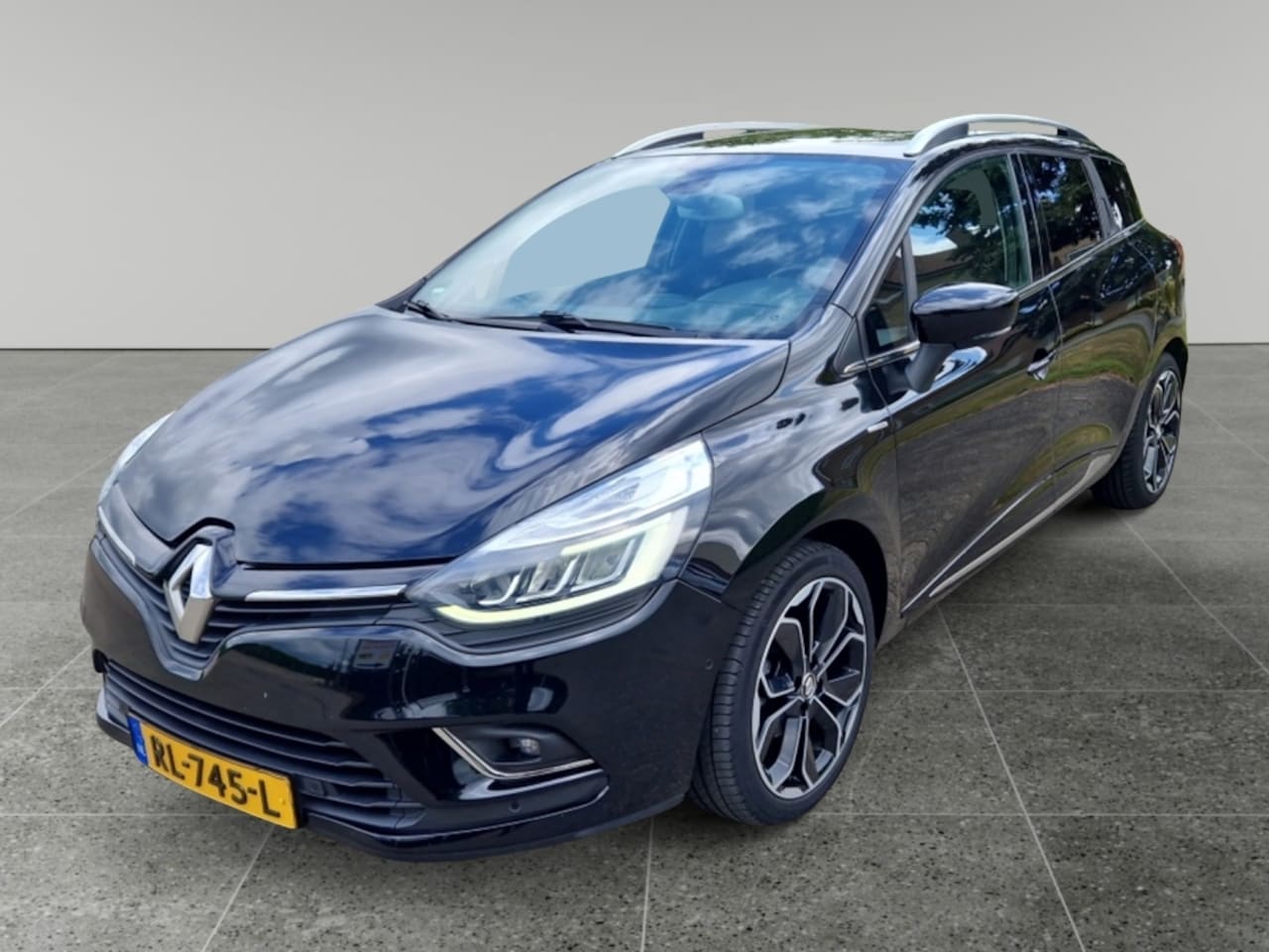 Renault Clio Estate - 0.9 TCe Bose NWST. 100% DOH - AutoWereld.nl