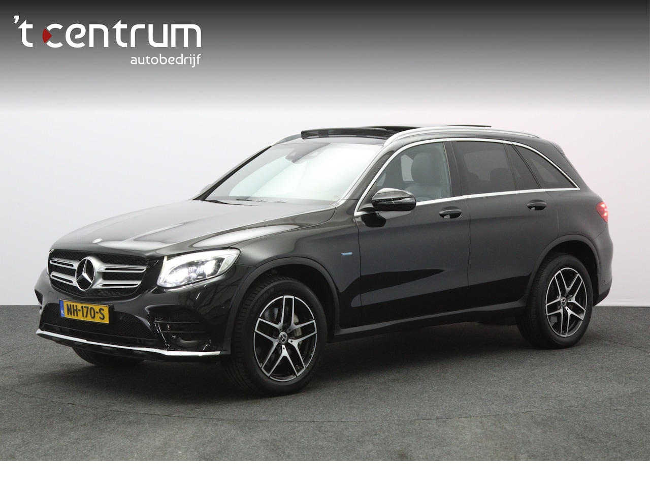 Mercedes-Benz GLC-klasse - 350e 4MATIC 320 PK AMG-Line Ambition PHEV, Panoramadak, Carbon Int, Leder, Navigatie - AutoWereld.nl