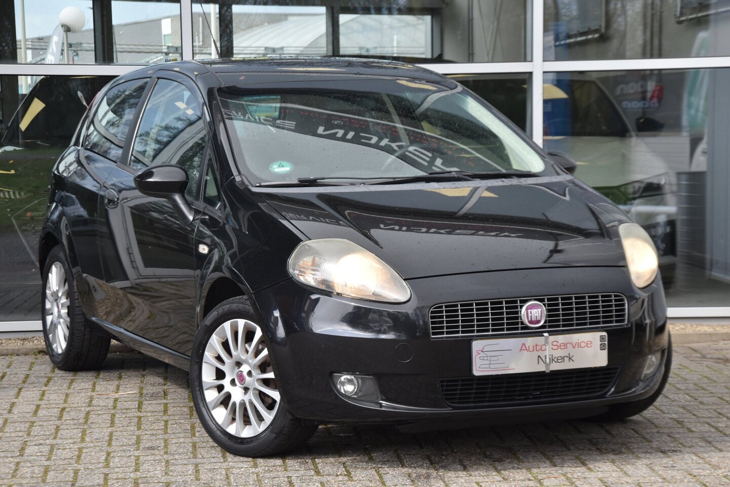 Fiat Grande Punto - 1.4 Airco Elek.Ramen NAP 139dkm Zeer Nette Auto - AutoWereld.nl