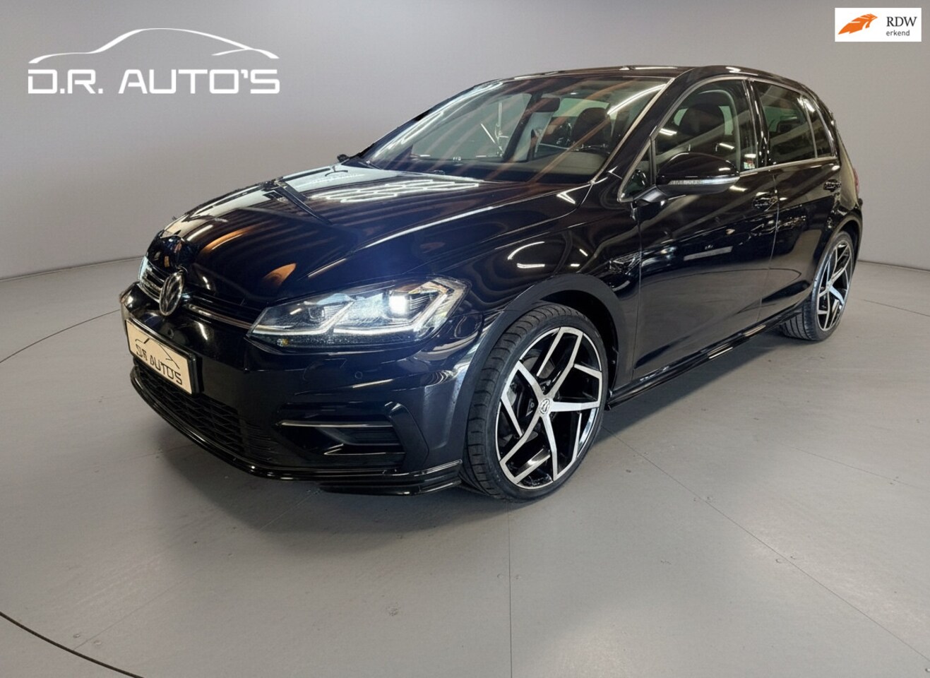 Volkswagen Golf - 1.5 TSI Highline Business R DSG | Virtual Cockpit - AutoWereld.nl