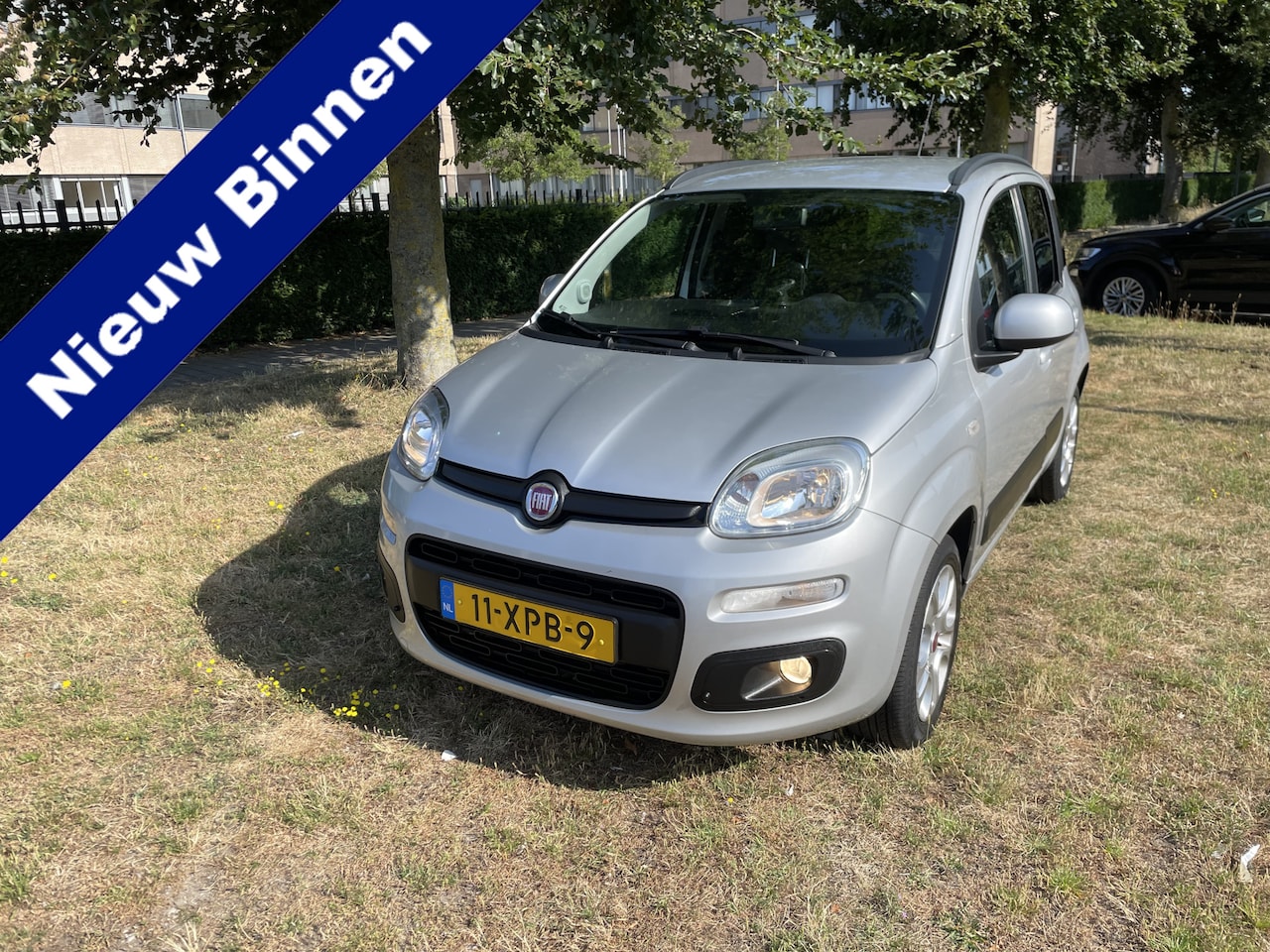 Fiat Panda - 0.9 TwinAir Lounge Zeer luxe uitvoering AUTOMAAT klein deukje zie foto 22weinig km nl nap - AutoWereld.nl