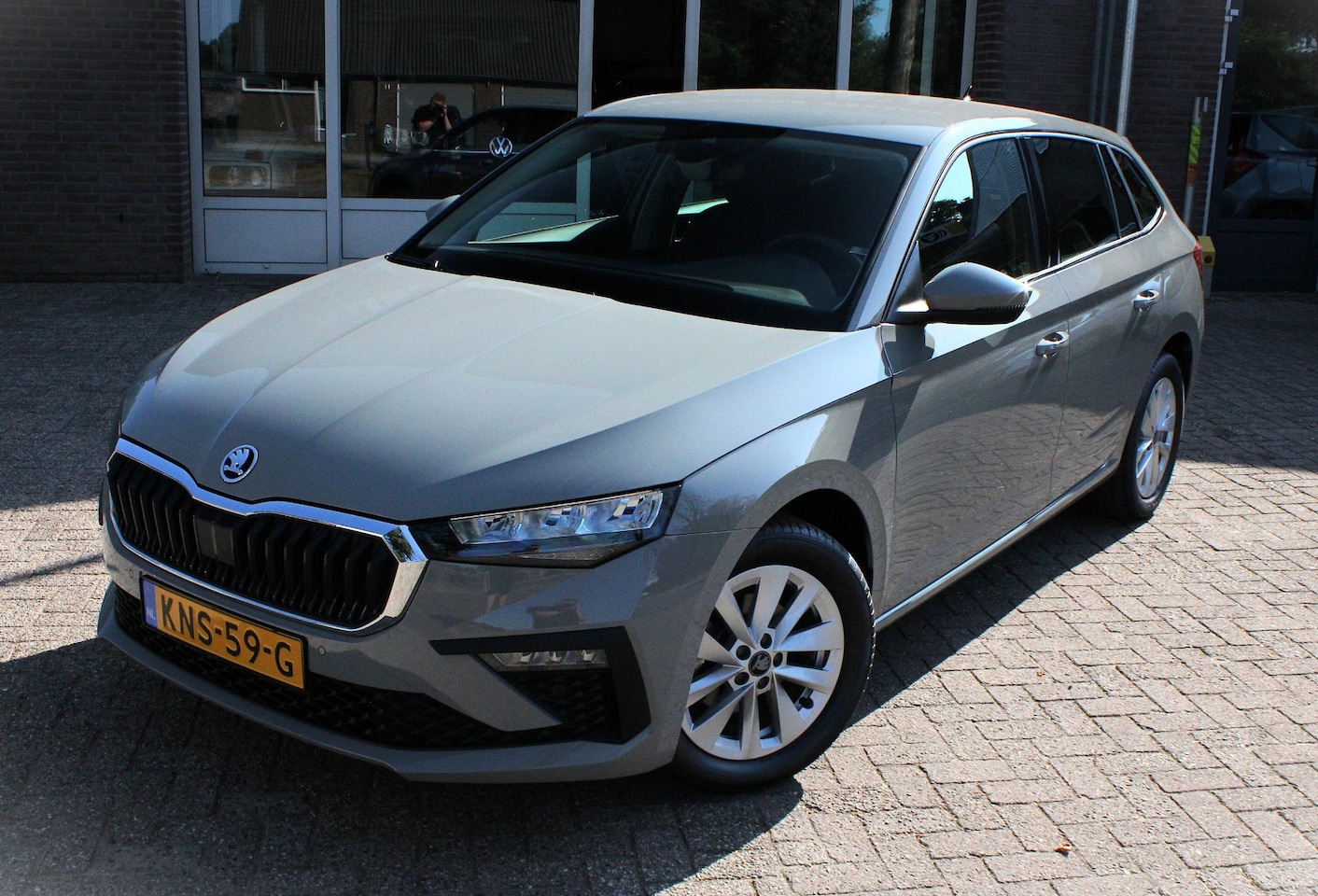 Skoda Scala - 1.0 TSI Trekhaak, Stoelverwarming, Carplay, Keyless, Camera, ACC, ECC, Navi, LED, Parkeers - AutoWereld.nl
