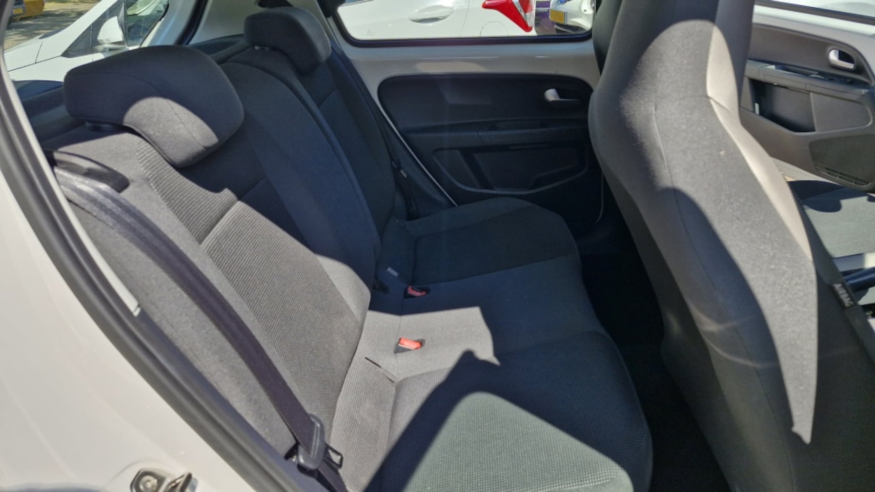 Volkswagen Up! - 1.0 high up! BlueM. 59703KM!!