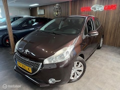 Peugeot 208 - 1.4 VTi Envy|Navi|Cruise Control|Parkeer sensor
