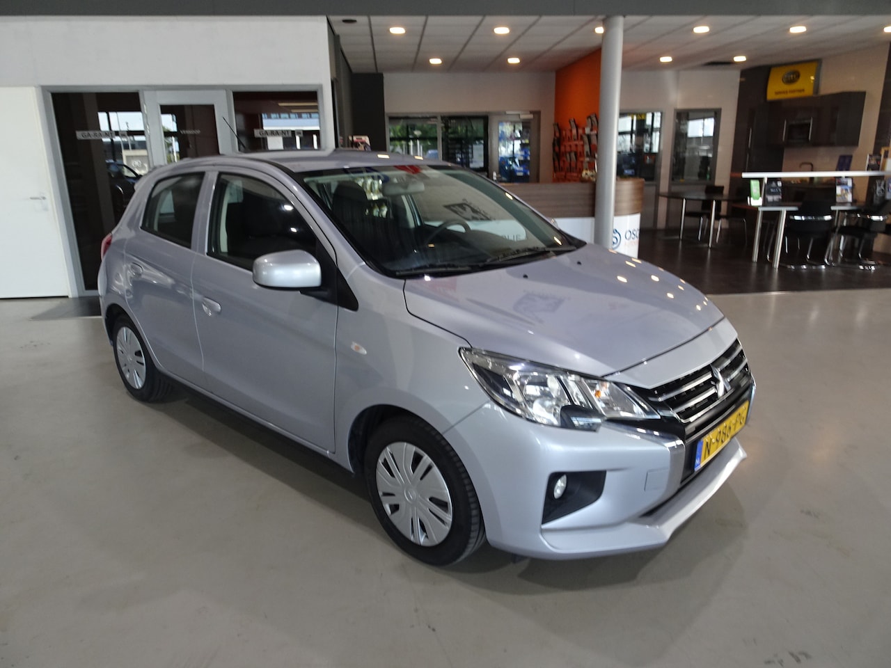 Mitsubishi Space Star - 1.2 Cool+ 1.2 Cool+ - AutoWereld.nl