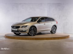 Volvo V60 Cross Country - 2.0 T5 AWD Summum | Trekhaak | Memory | Cruise Control | Leder | 19 Inch |