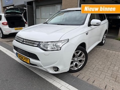 Mitsubishi Outlander - 2.0 PHEV Instyle DAK LEER RIJDT GOED NAP EXPORT PRICE