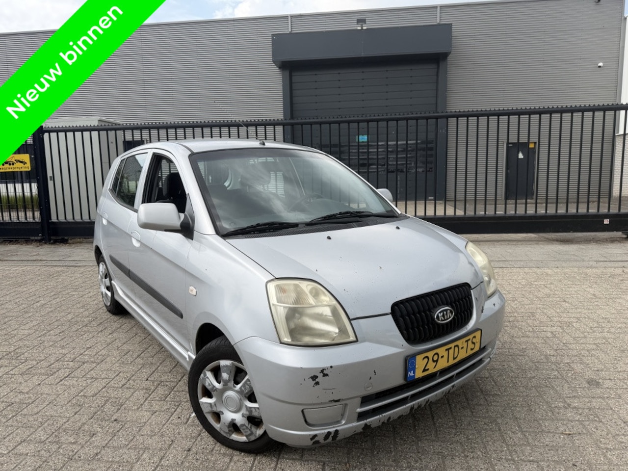 Kia Picanto - 1.1 LXE AUTOMAAT Bleutooth 2006 - AutoWereld.nl
