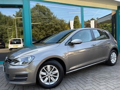 Volkswagen Golf - 1.2 TSI COMFORTLINE Climate, Cruise, Navi, TrHaak, NAP